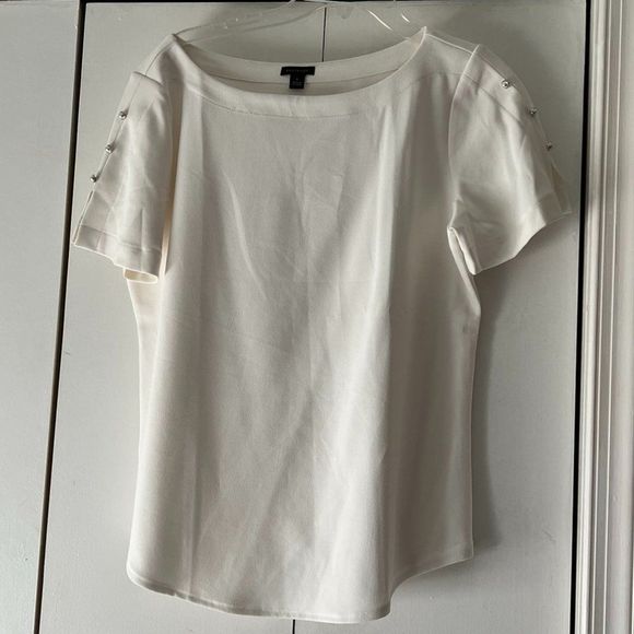 Ann Taylor White Blouse w/Pearl Buttons on Sleeves - Medium - Picture 1 of 6